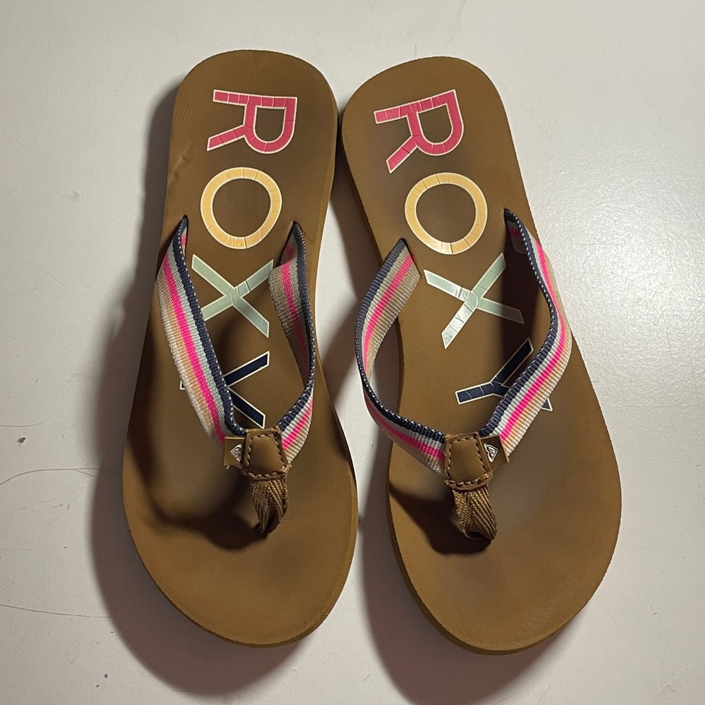 Roxy Brown Sandals with Multicolor Straps
